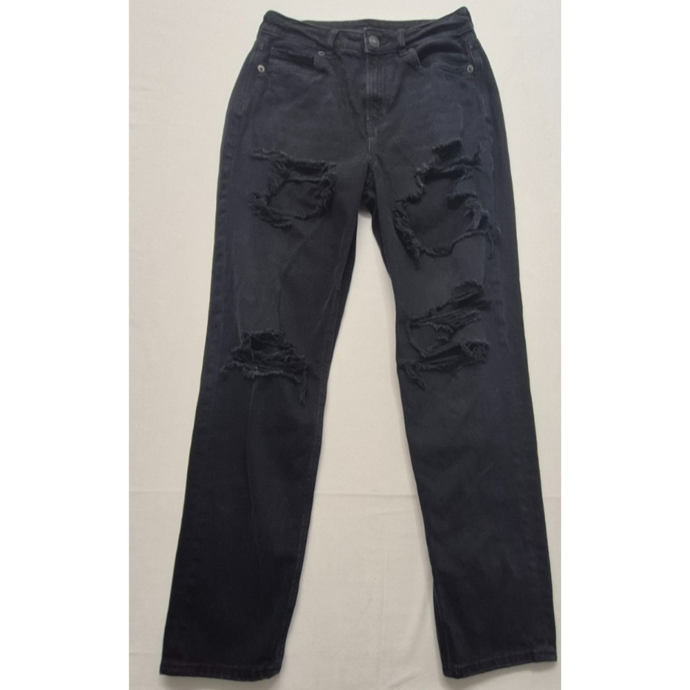 American Eagle women's black distressed‎ denim jeans sz. 2